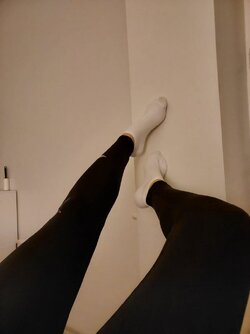 foot,feet (35).jpeg
